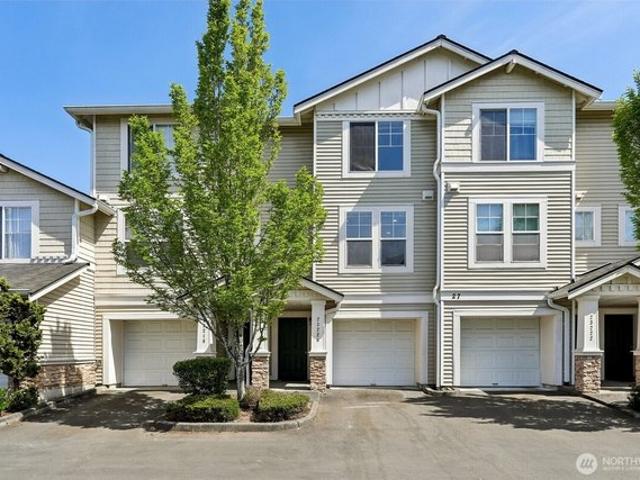 Townhouse for sale in Kent, Washington