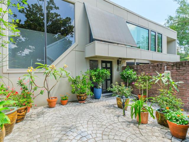 Townhouse for sale in Houston