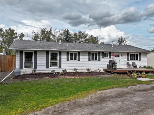 House for sale in Alberta