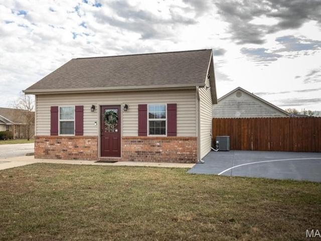 House for sale in Fort Leonard Wood, Missouri