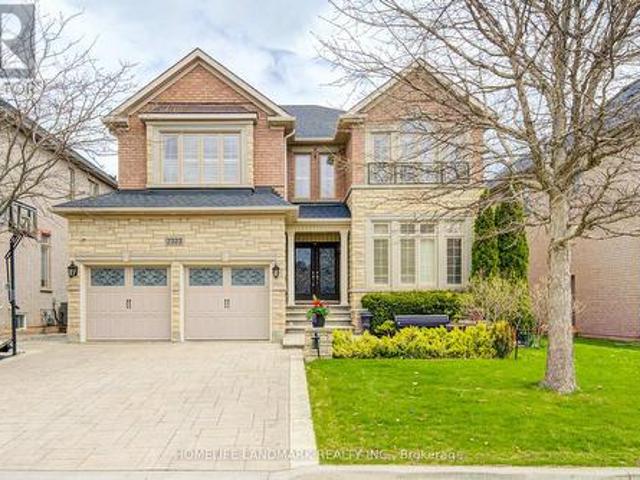 House for sale in Oakville, Ontario