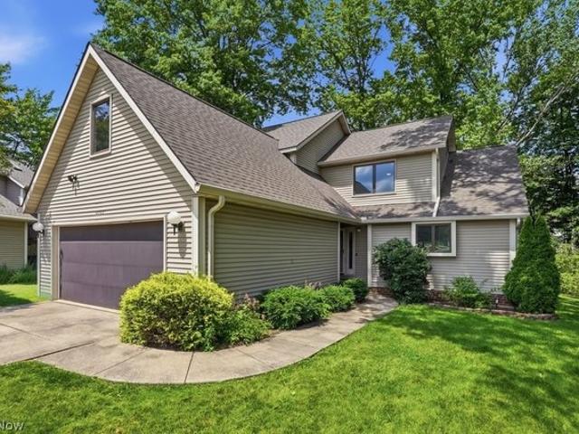Condo for sale in Summit, Ohio