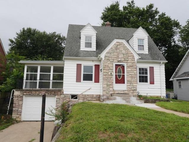 House for sale in Woodbury, Iowa