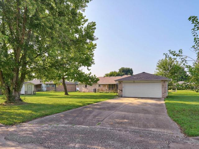 House for sale in Bolivar, Missouri