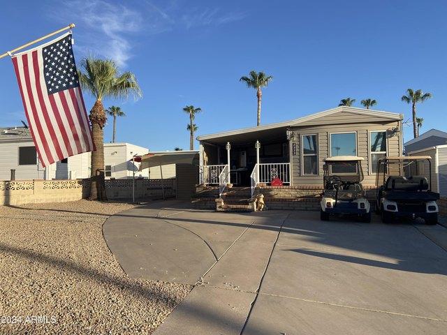 House for sale in Apache Junction, Pinal County