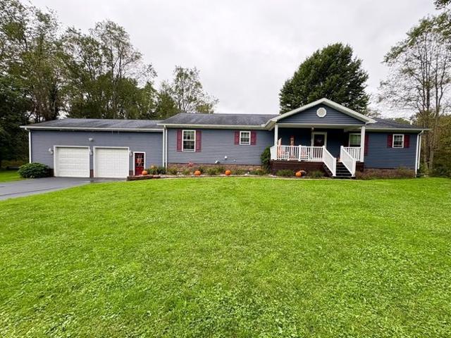 House for sale in Venango, Crawford County