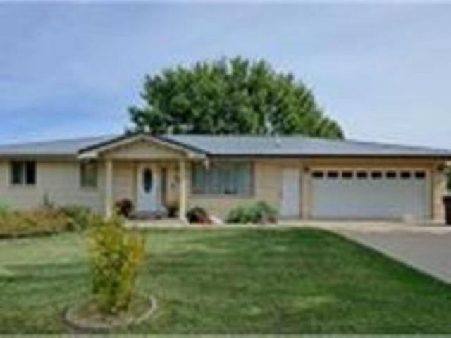 House for sale in Asbury, Iowa