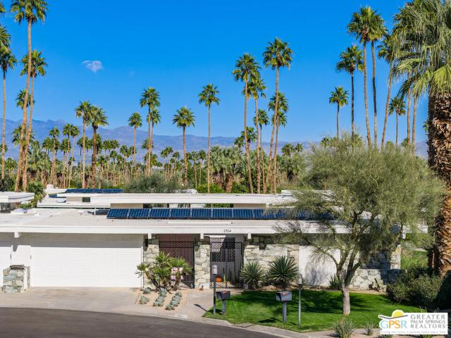 Condo for sale in Palm Springs, California