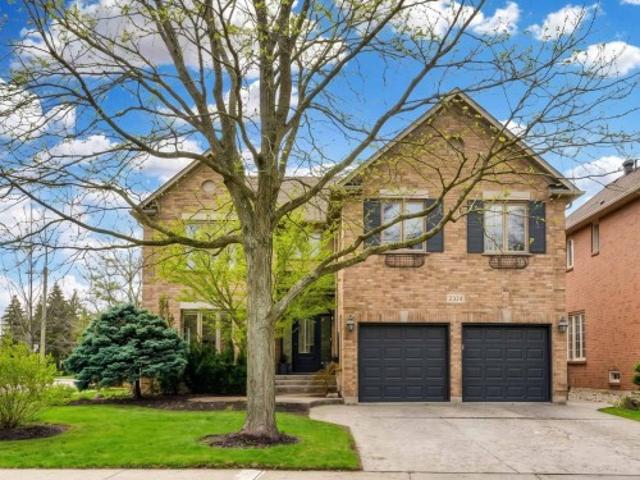 House for sale in Oakville, Ontario