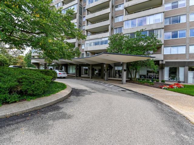 Condo for sale in Roselawn, Ohio