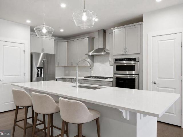 Condo for sale in Virginia