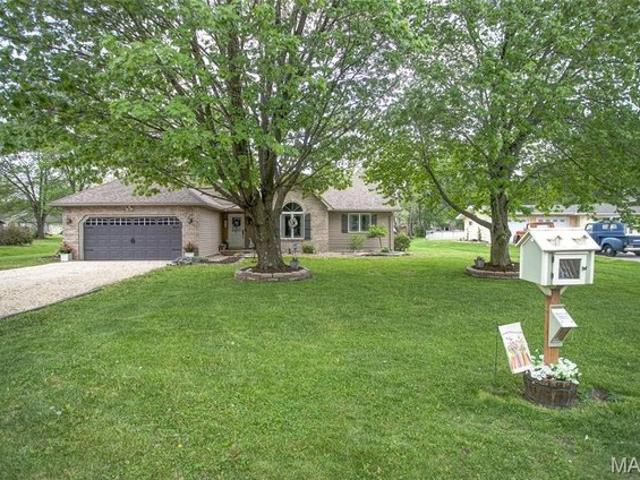 House for sale in Jersey, Illinois