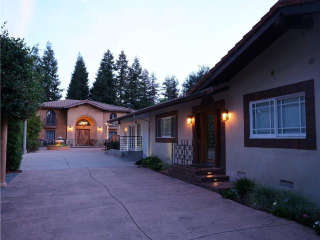 House for sale in Woodland Hills-Warner Center Neighborhood Council District, Canoga Park
