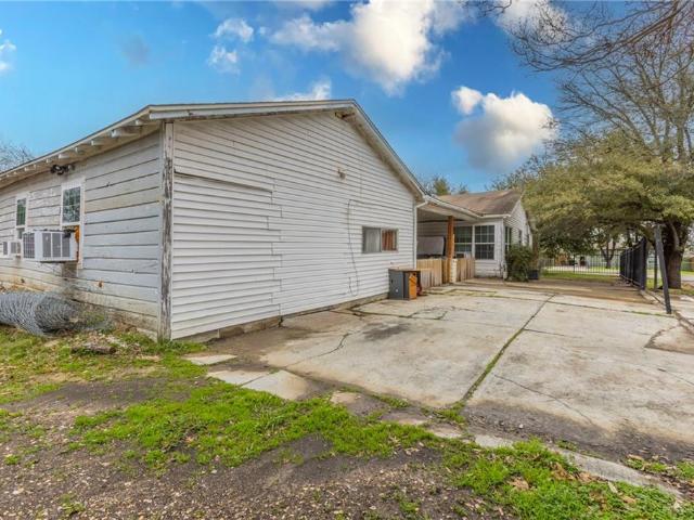 House for sale in Waco, McLennan County