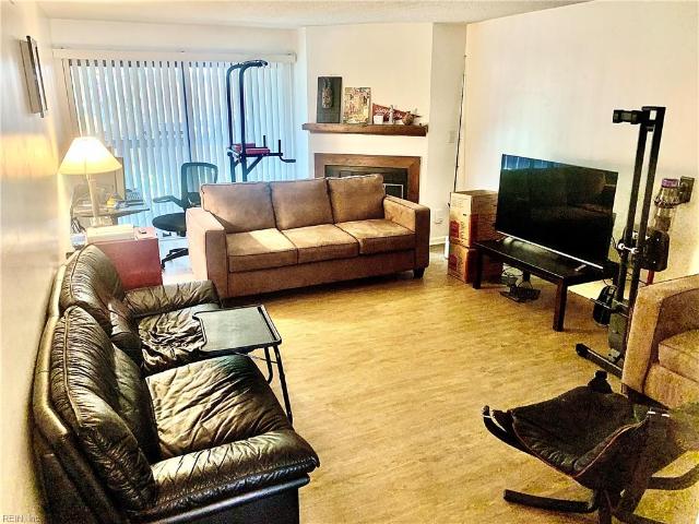 Condo for sale in Virginia