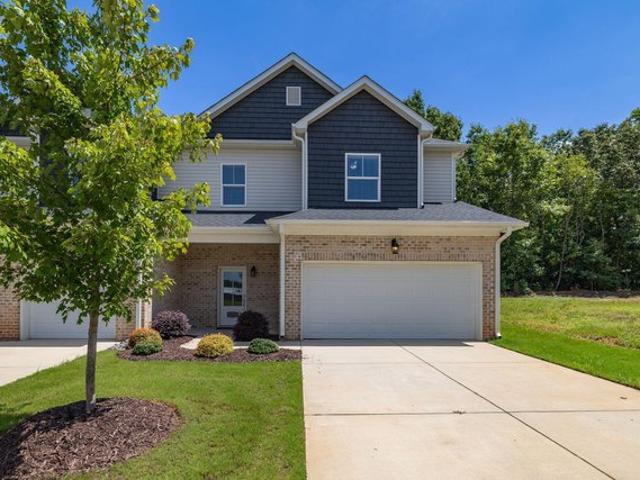 Townhouse for sale in Alamance, North Carolina