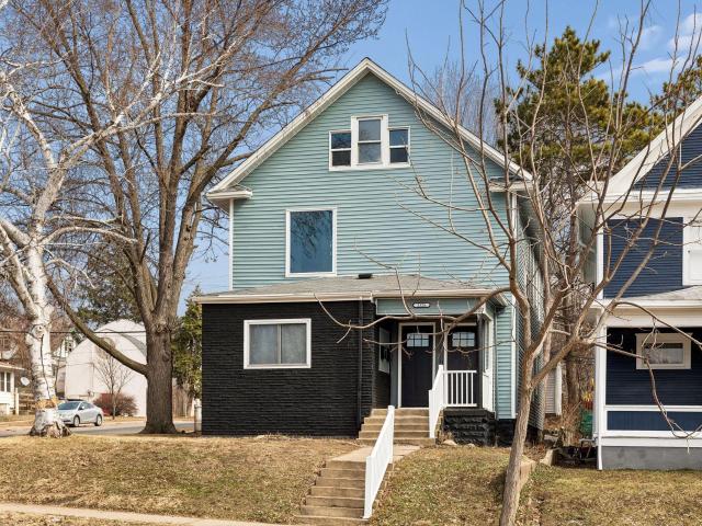 House for sale in Hennepin, Minnesota