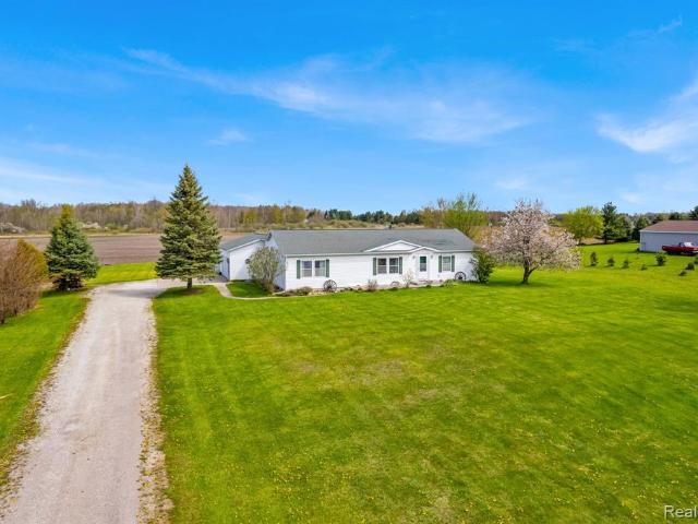House for sale in Brown City