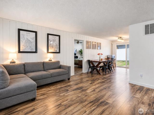 House for sale in Steilacoom, Pierce County