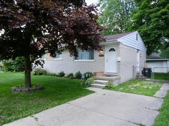 House for sale in Oak Park, Michigan