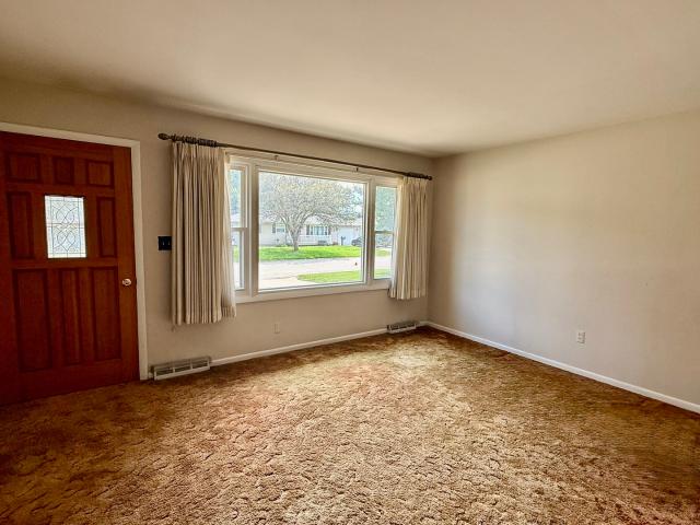 House for sale in Peru, Illinois