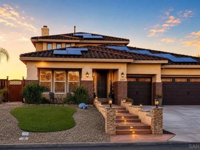 House for sale in Fallbrook, San Diego County