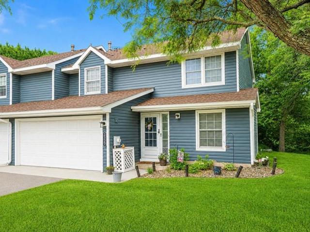 Townhouse for sale in Oakdale, Minnesota