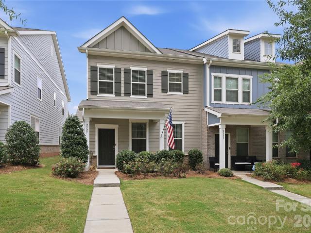 Townhouse for sale in Mecklenburg, North Carolina
