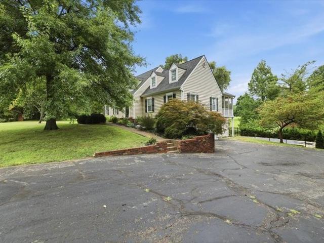 House for sale in Madisonville, Kentucky