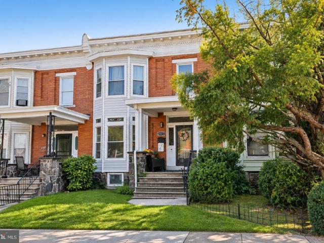 Townhouse for sale in Evergreen Lawn, Baltimore