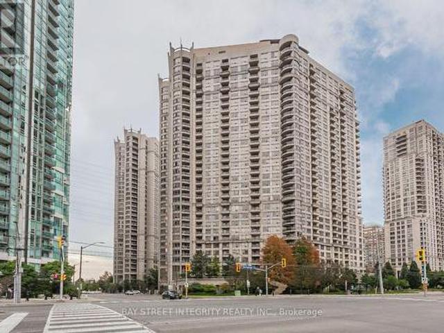 Condo for sale in City Centre, Mississauga