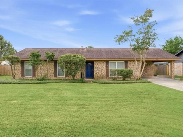 House for sale in Sulphur, Louisiana