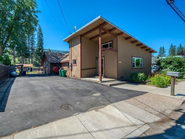 House for sale in Quincy, California