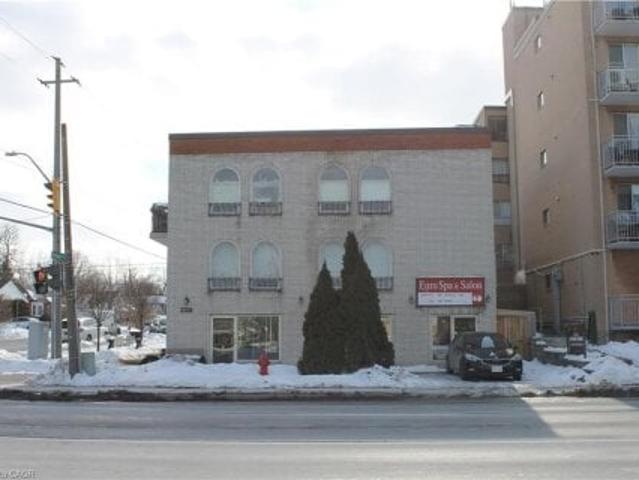 Property for sale in Ancaster, Ontario