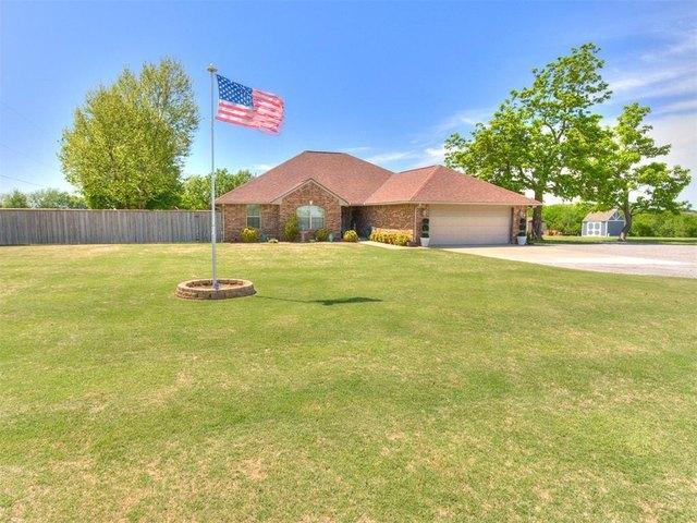 House for sale in Chickasha, Oklahoma