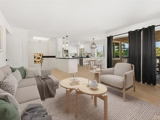 Condo for sale in Laguna Hills, California