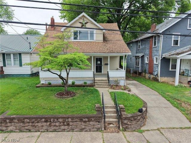 House for sale in Parkersburg, West Virginia