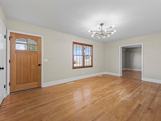 House for sale in Vinemont, Alabama