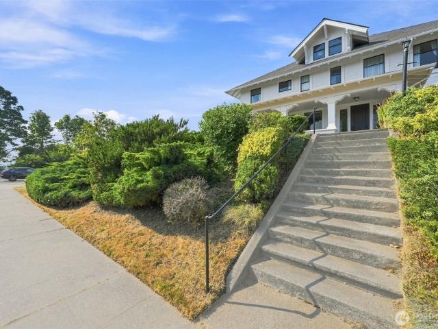 House for sale in Everett, Washington
