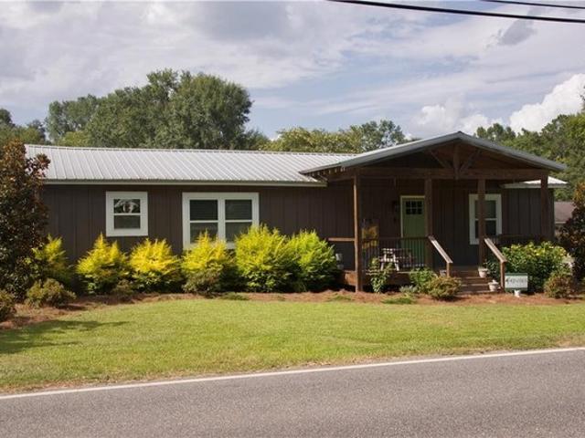 House for sale in Chunchula, Alabama