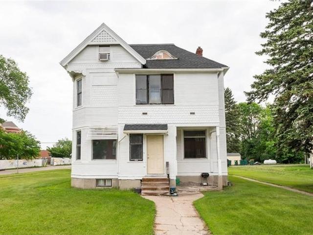 House for sale in Mayville, North Dakota