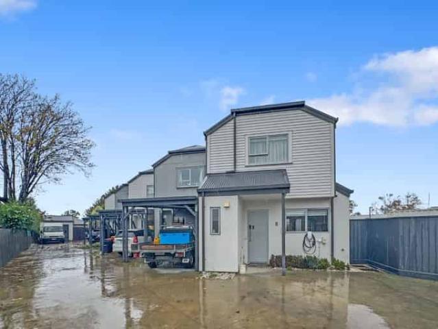 House for rent in Heathcote, Canterbury