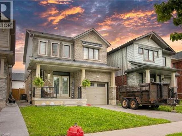 House for sale in Ancaster, Ontario