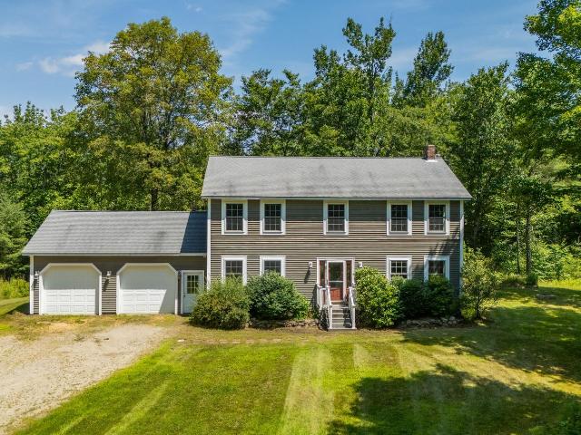 House for sale in Bowdoin, Maine
