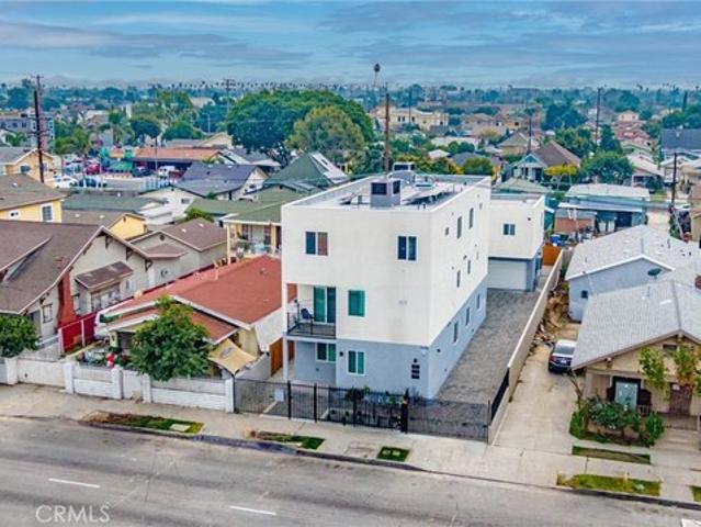 House for sale in Canoga Park, California