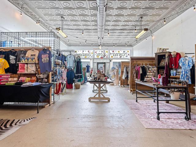 Commercial for sale in Ark