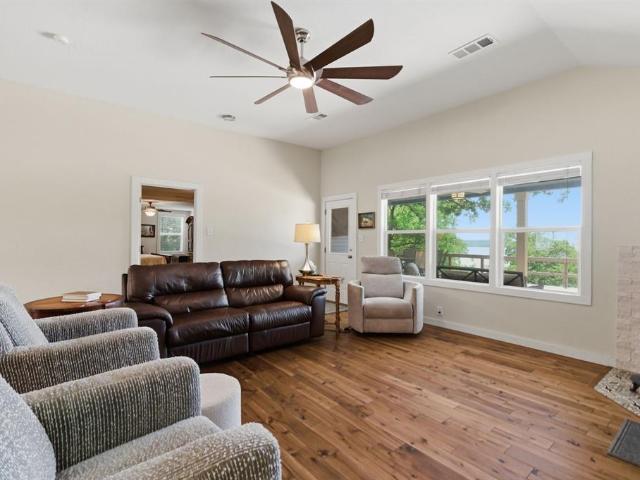 House for sale in Wise, Texas