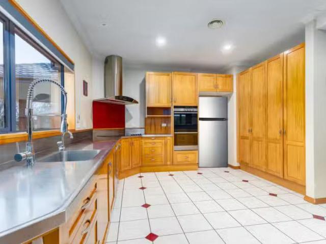 House for sale in Canterbury