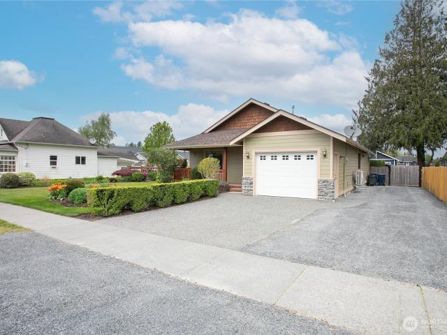 House for sale in Sumas, Washington
