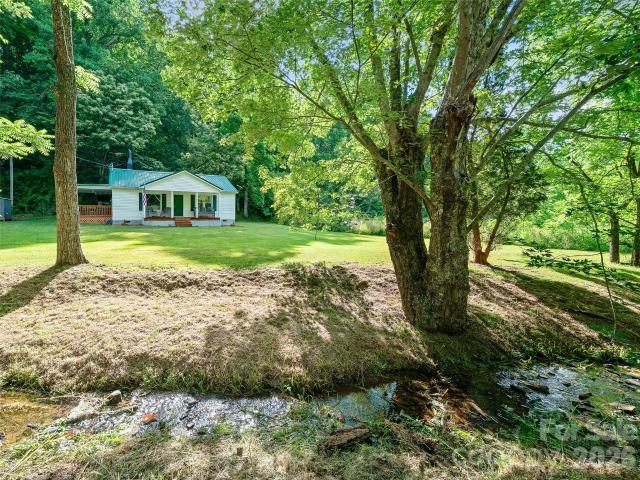 House for sale in Yancey, North Carolina